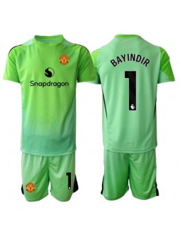 Billige Manchester United Altay Bayindir #1 Keeper Tredjedraktsett Barn 2025-26 Kortermet (+ Korte bukser)
